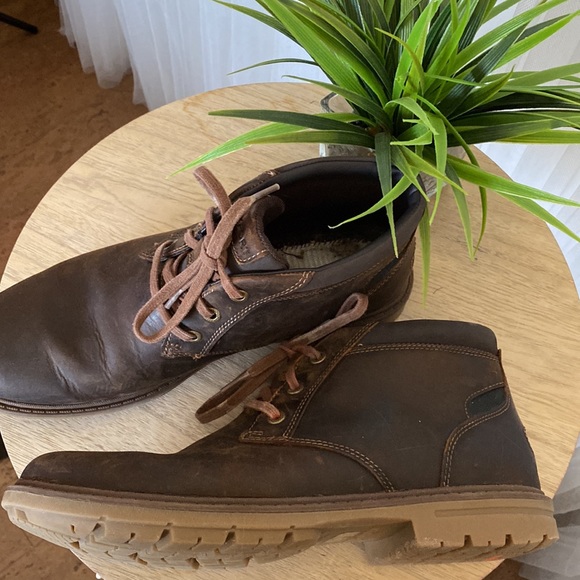 Rockport “Tough Buck Chukka”booties - Picture 6 of 17